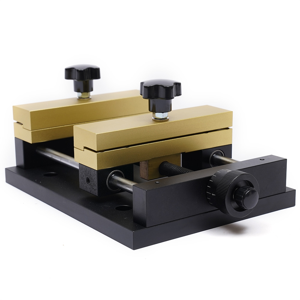 Industrial Laser Marking - أداة تثبيت وربط قطع العمل من
