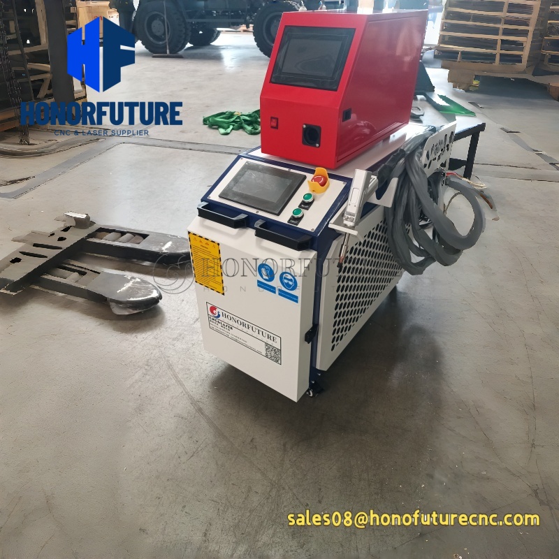 آلة تنظيف بالليزر الصناعية بقو - مراجعة Industrial Fiber Laser وسعره
